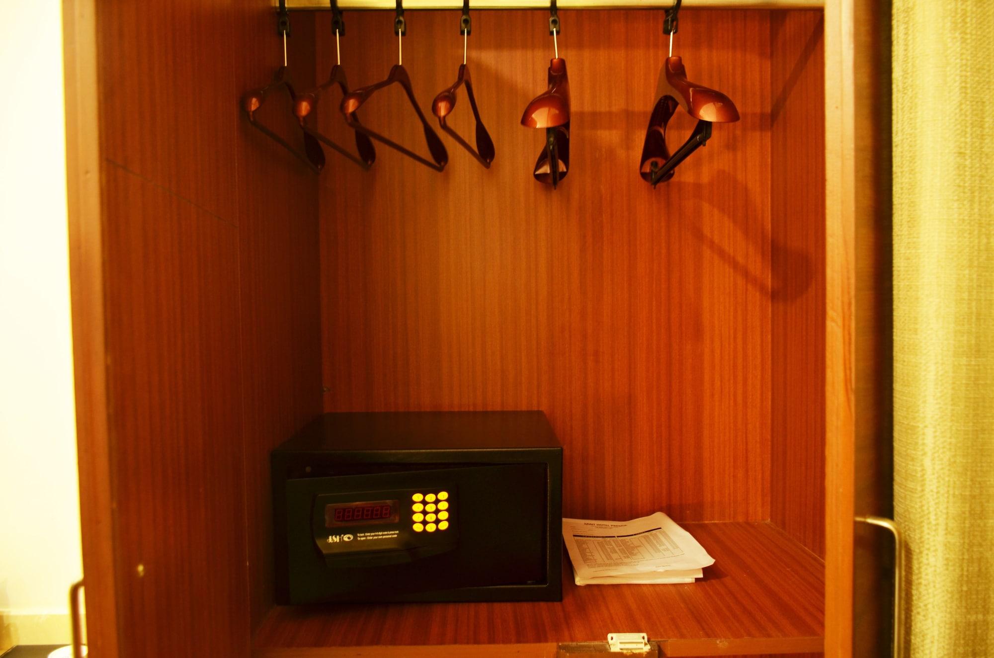 Mint Hotel Premia Chandigarh, Zirakpur Eksteriør billede