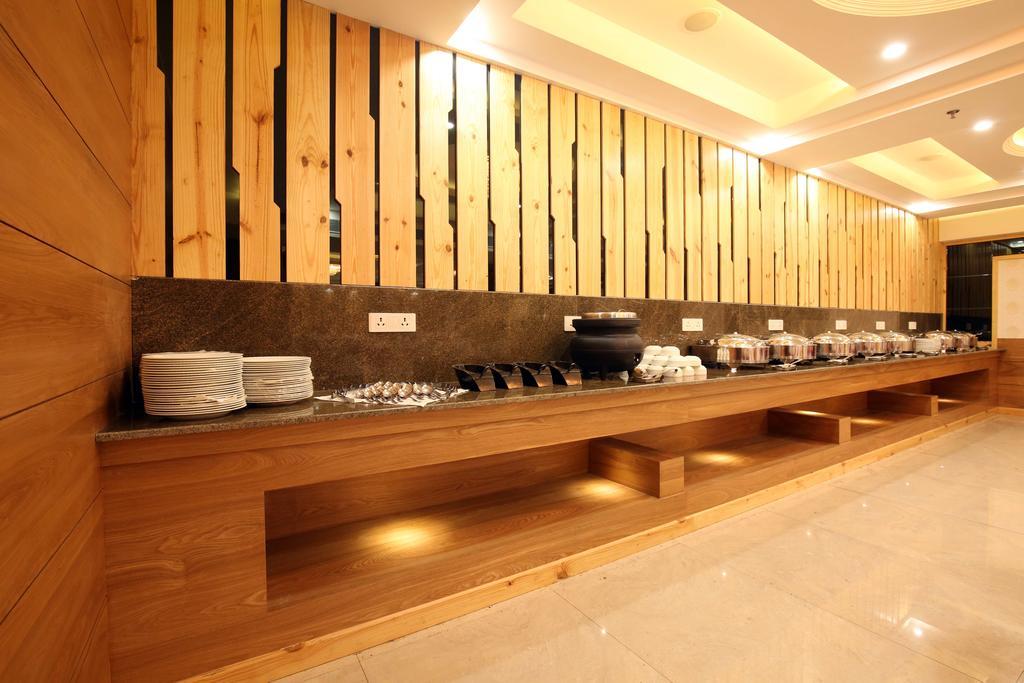 Mint Hotel Premia Chandigarh, Zirakpur Eksteriør billede